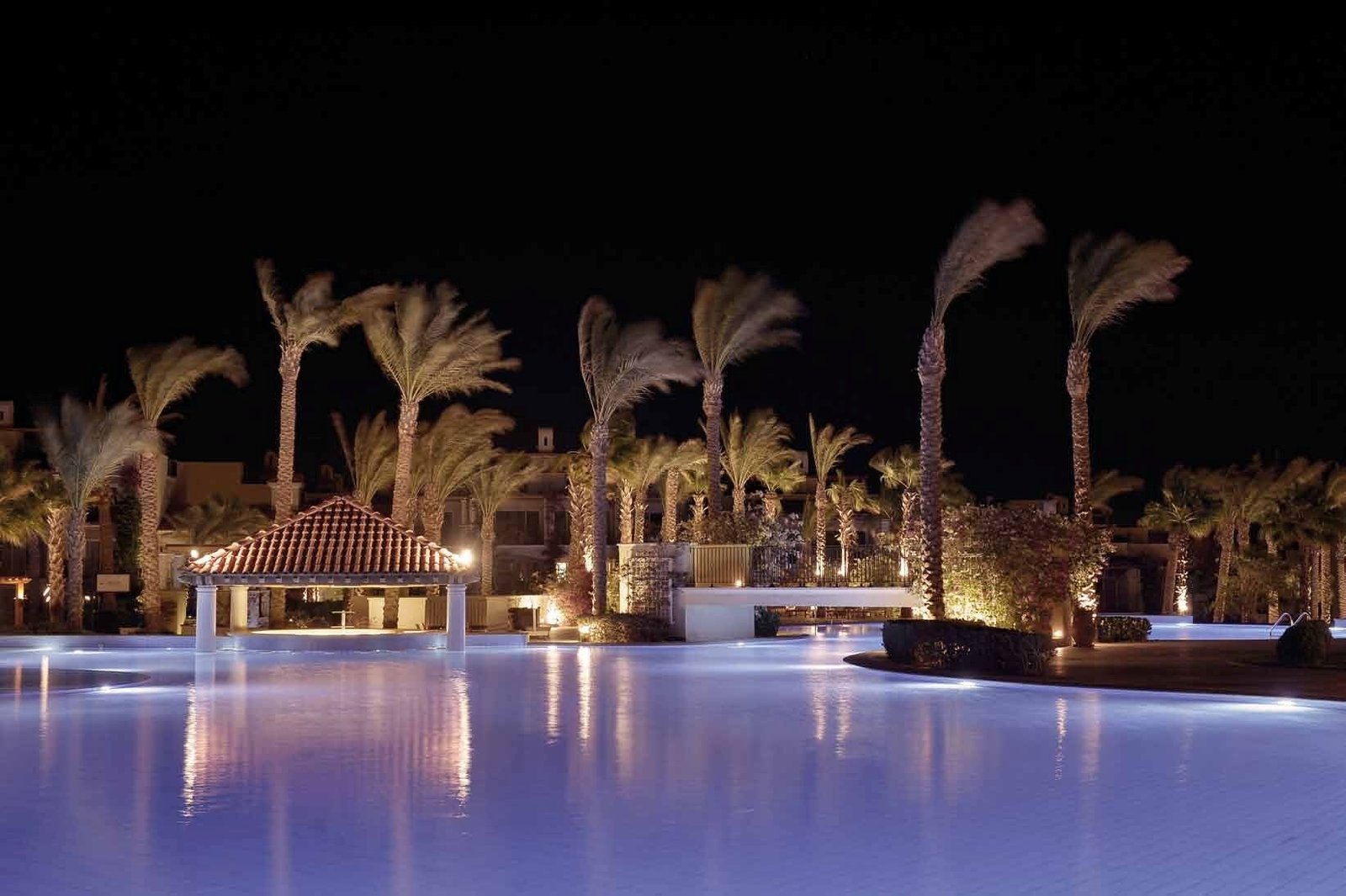 فيراندا سهل حشيش Veranda Sahl Hasheesh بمقدم 10%