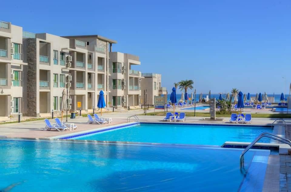 منتجع اروما العين السخنة بتقسيط حتي 12 سنة