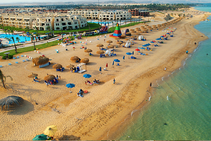 قرية لاسيرينا بالم بيتش السخنة Lasirena Palm Beach